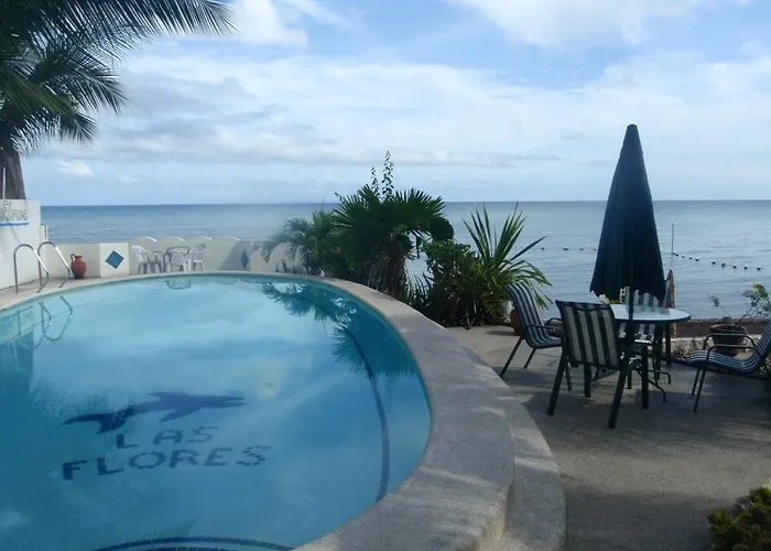 Hotel Flores Beachside